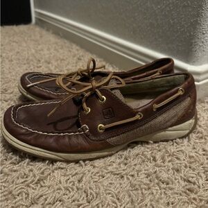 Dark brown Sperry’s women 7 1/2